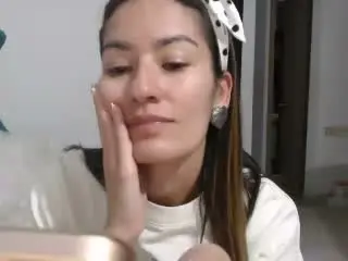 MelissaReina  live sex cam