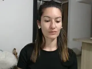MelissaReina  live sex cam