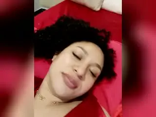 CarlaMuille  live sex cam