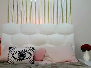 EmilyRamsey  live sex cam