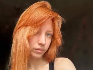 MaireBlohm  live sex cam