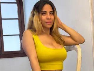 DayanaPrecious  live sex cam