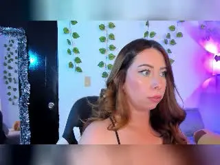 JennyLawry  live sex cam