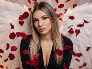 SelenaeMoore  live sex cam