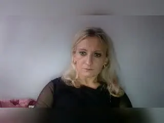 ViolettaLoves  live sex cam