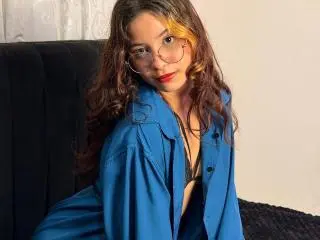 Vallerry69  live sex cam
