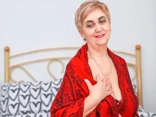 MadamMargo  live sex cam