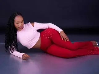 ThickyCurry  live sex cam