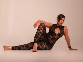 LaurenHills  live sex cam