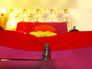 SwettBrownn  live sex cam