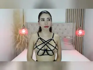 Bellasweeth  live sex cam