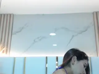 Bellasweeth  live sex cam