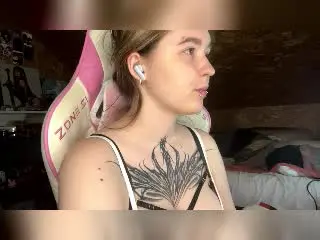LizBarrickman  live sex cam