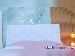 Madisson69  live sex cam