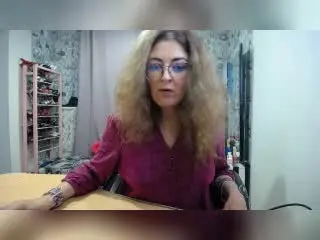 OzzyHelen  live sex cam
