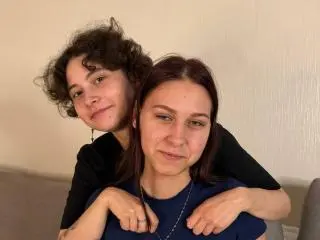 TaraCastongvay  live sex cam