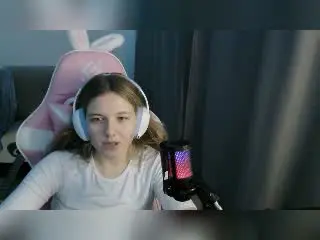 ZoeJackosn  live sex cam