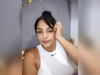 TalianaSquirt  live sex cam