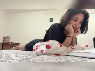 HeikeCarchi  live sex cam