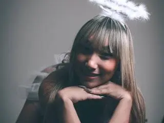 EvaGreeny  live sex cam