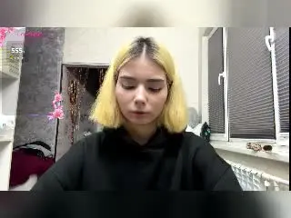 LaurineNghiem  live sex cam