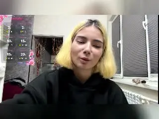 LaurineNghiem  live sex cam