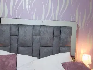ValeriaSins  live sex cam