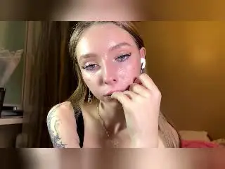 VivanWisseman  live sex cam