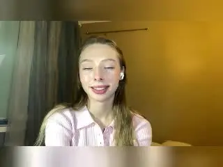 VivanWisseman  live sex cam