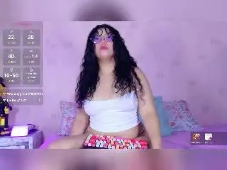 InnocenthaZel  live sex cam