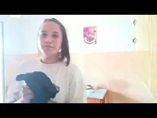 WinnieFalso  live sex cam