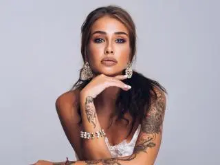 Kissamya  live sex cam