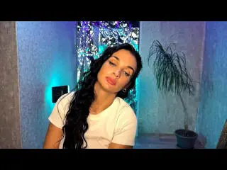 SerenaGlowinski  live sex cam
