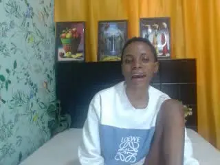 LavyNazier  live sex cam