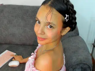 DanesaCronin  live sex cam