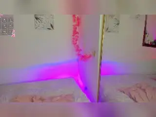DanesaCronin  live sex cam