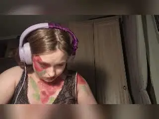SheaDeslauriers  live sex cam