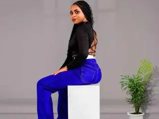 TraxerHot  live sex cam