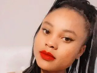 SkinnySensuelle  live sex cam