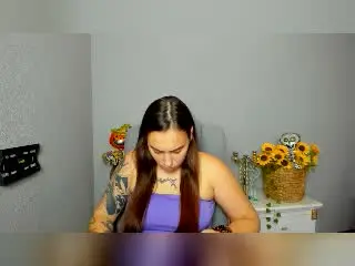 GeraNia  live sex cam