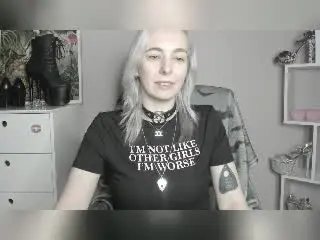 VelvetTanne  live sex cam
