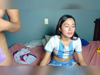 FarianaKathyKaren  live sex cam