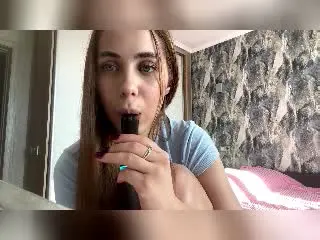 JudiBeedoo  live sex cam