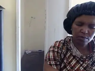 BrownSkiin  live sex cam