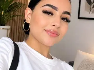 JadeeMorgan  live sex cam