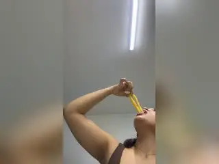 MiiaPalmer  live sex cam