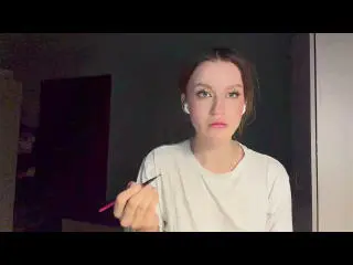 BuenaPontbriand  live sex cam
