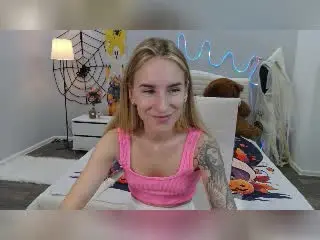 LaymaBlast  live sex cam