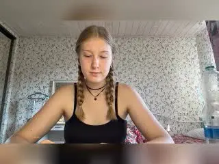 OpalMccullars  live sex cam