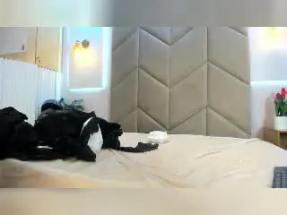 AzhunaStar  live sex cam